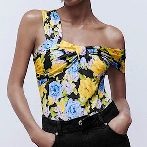 NWOT Zara Medium Bodysuit floral Blue Yellow